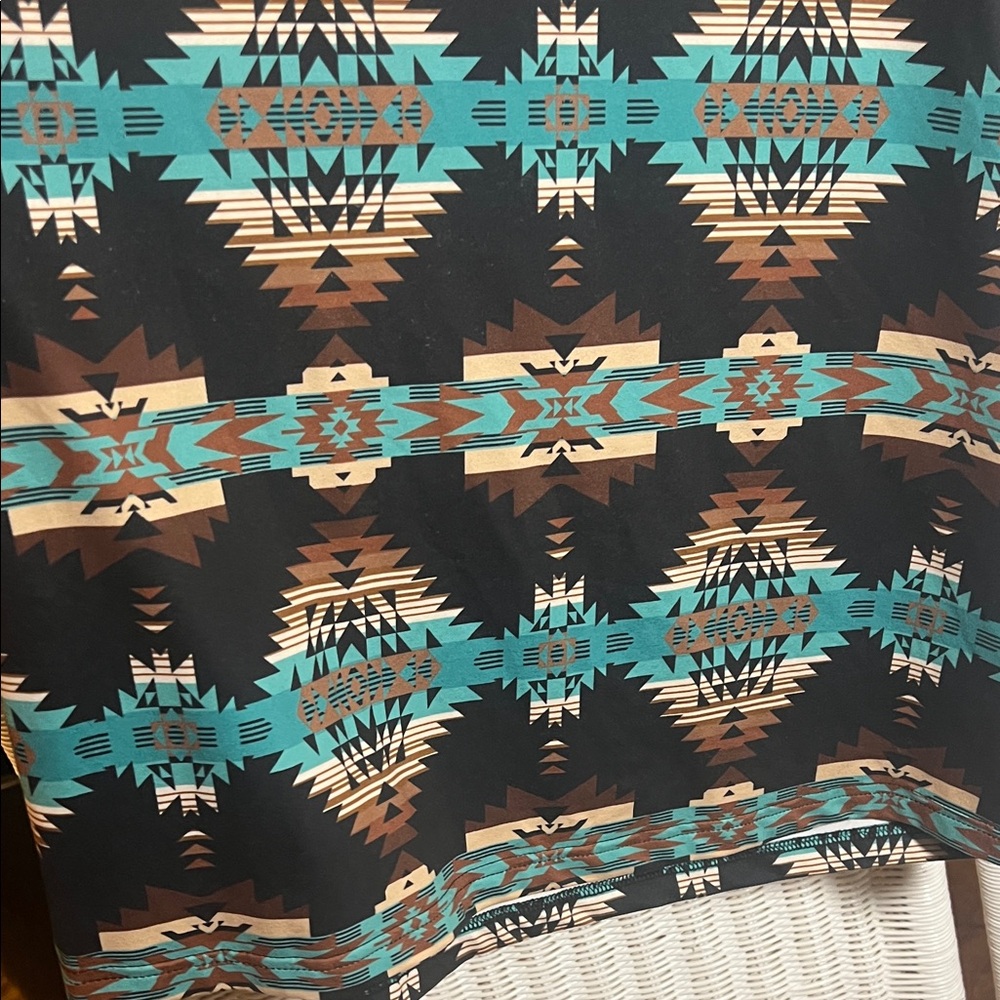 Aztec Patterned Women's Blouse - image 5